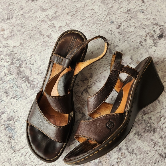 Born Sandals - Picture 4 of 6